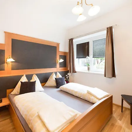 Warter Apartment *